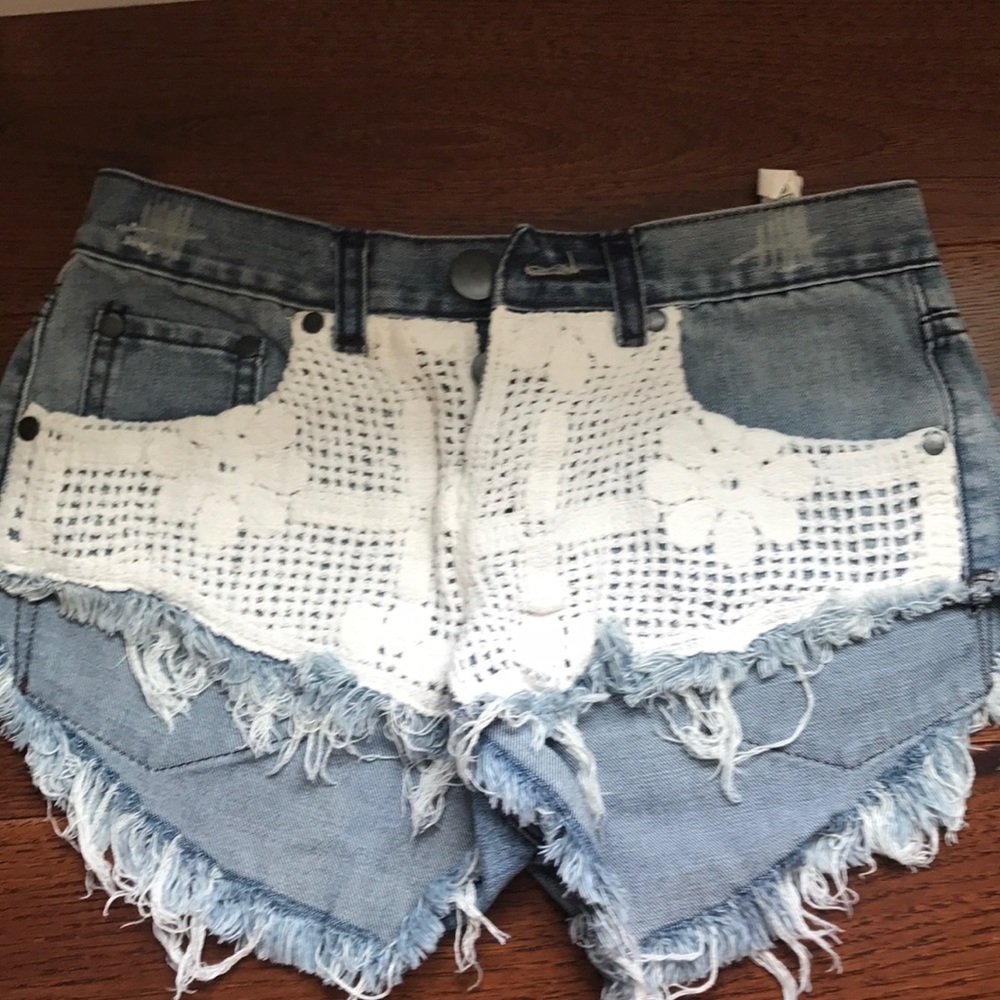 Lace Jean shorts destroyed